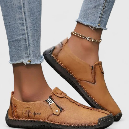 Laurien | Women's Wide Toe Box Shoes with Cushioned Insoles and Thin Soles