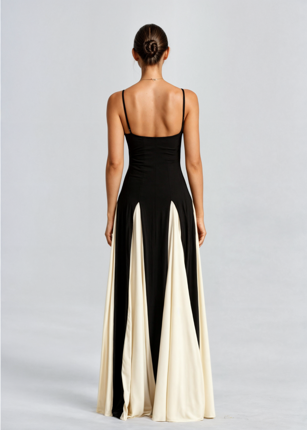 Alwen | Women's Fitted Sweetheart Neckline Maxi Dress with Flared Skirt