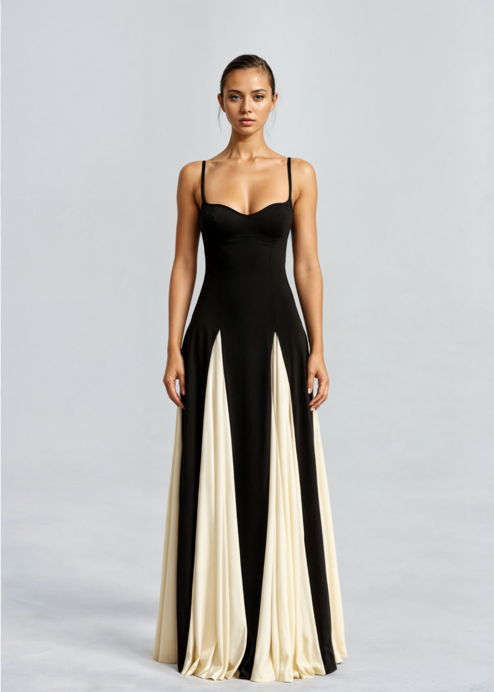 Alwen | Women's Fitted Sweetheart Neckline Maxi Dress with Flared Skirt
