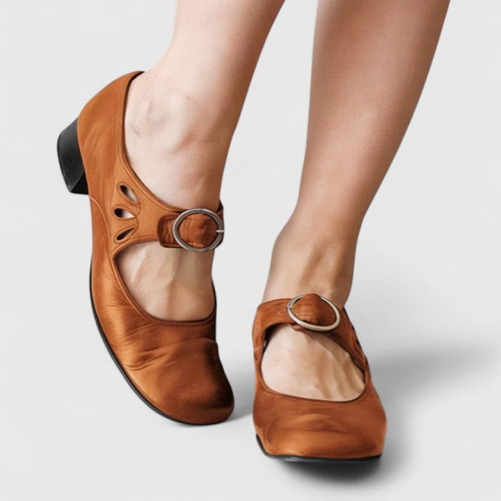 Talorienne | Women's Wide-Toe Adjustable Strap Shoes with Low Heel and Non-Slip Sole