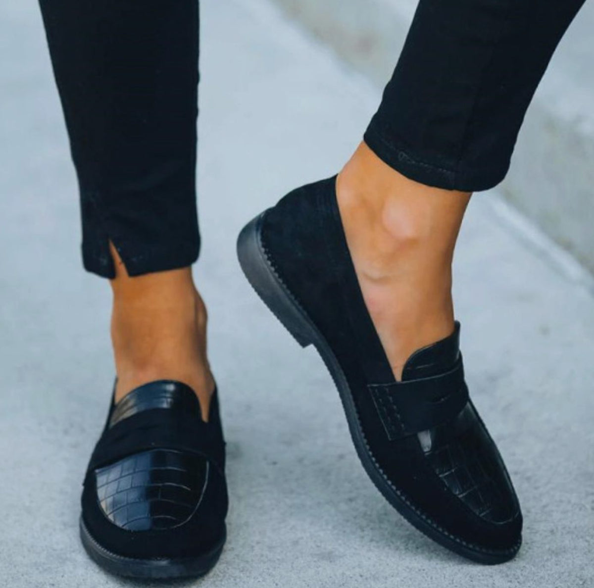 Isabella | Women's Croc-Embossed Slip-On Penny Texture Loafers