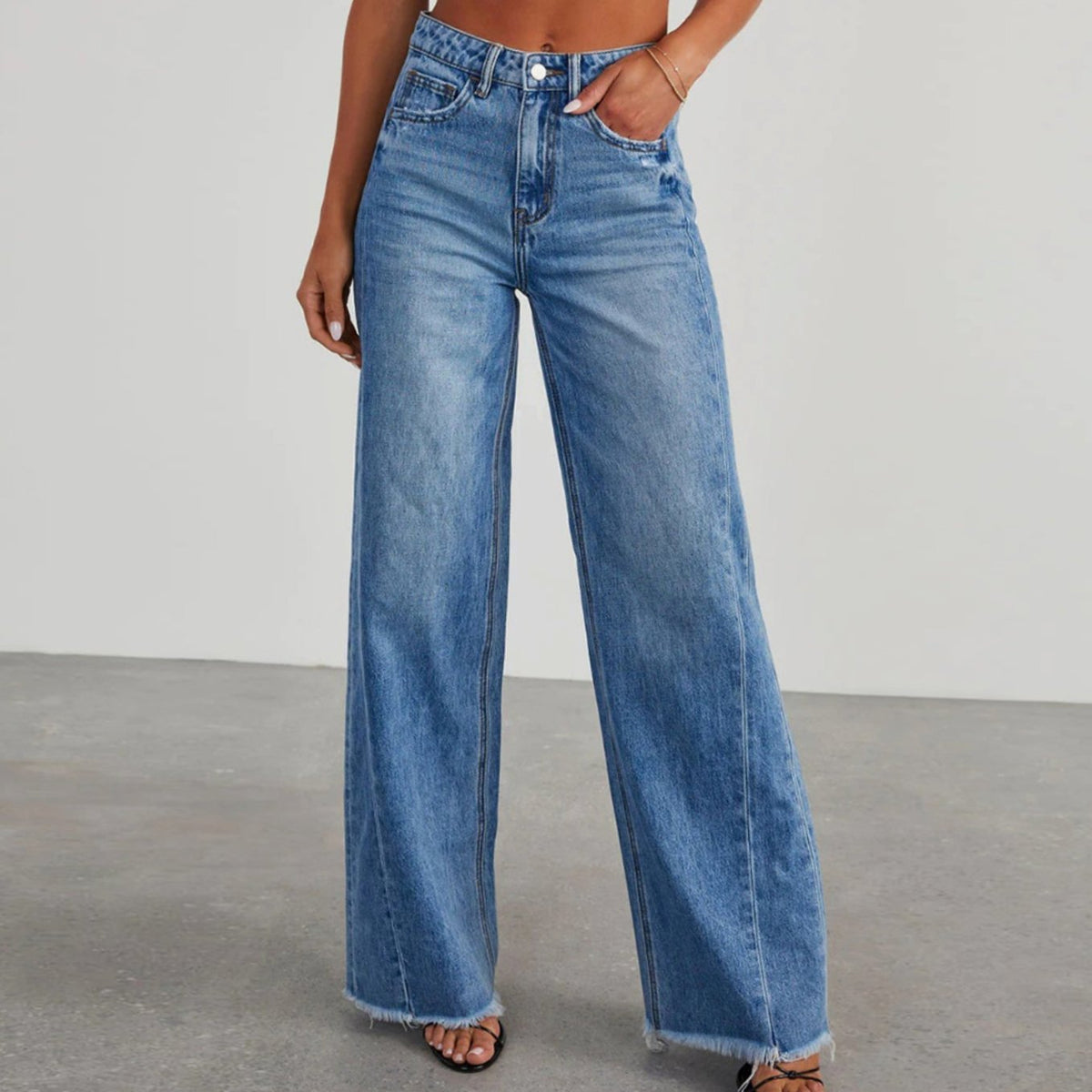 Luna | Women's High-Waisted Wide-Leg Raw-Hem Denim Jeans