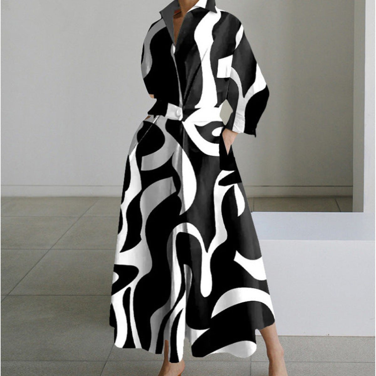 Victoria | Women's Newspaper Print Collared Wrap Maxi Dress
