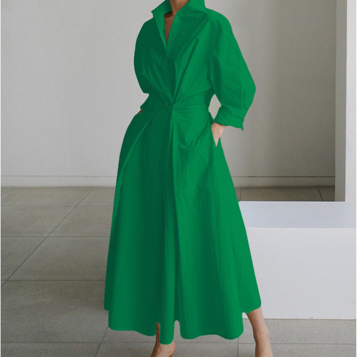 Victoria | Women's Newspaper Print Collared Wrap Maxi Dress