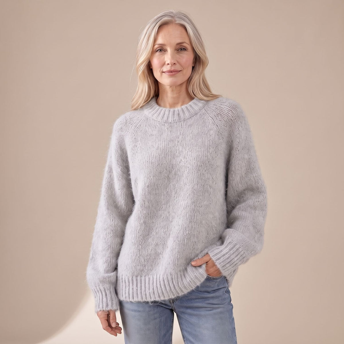 Luna | Women's Relaxed-Fit Fluffy Knit Crew Neck Raglan Sweater