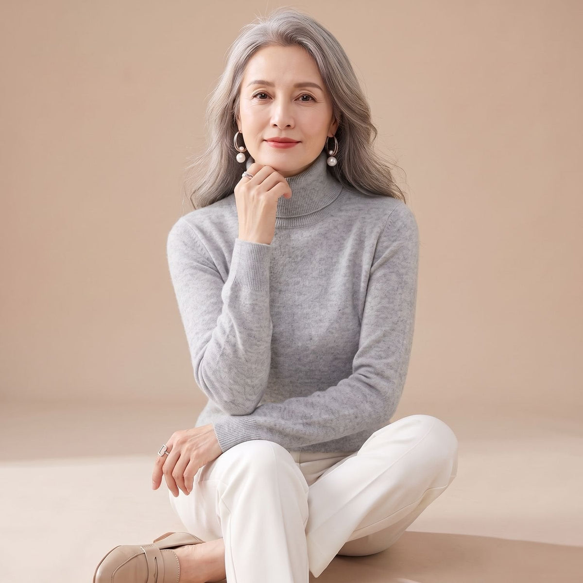 Eleanor | Women's Slim-Fit Cashmere Turtleneck Sweater