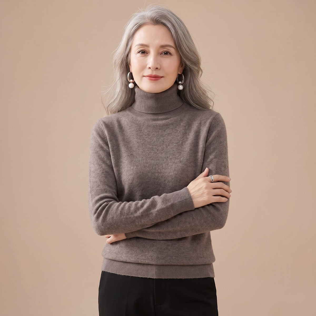 Eleanor | Women's Slim-Fit Cashmere Turtleneck Sweater