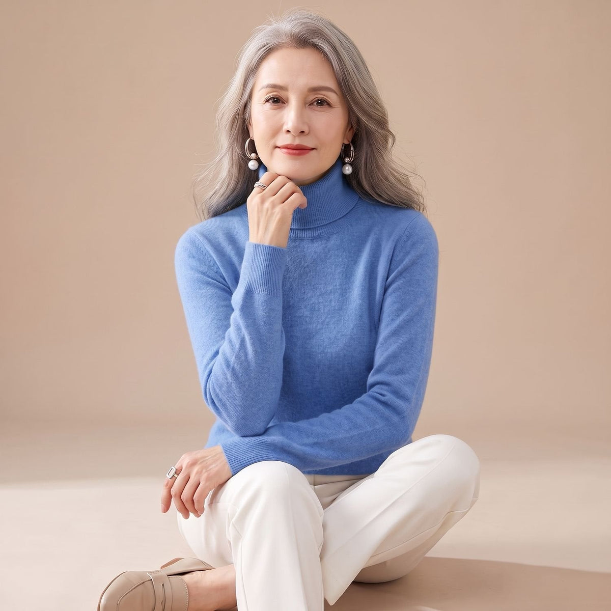 Eleanor | Women's Slim-Fit Cashmere Turtleneck Sweater