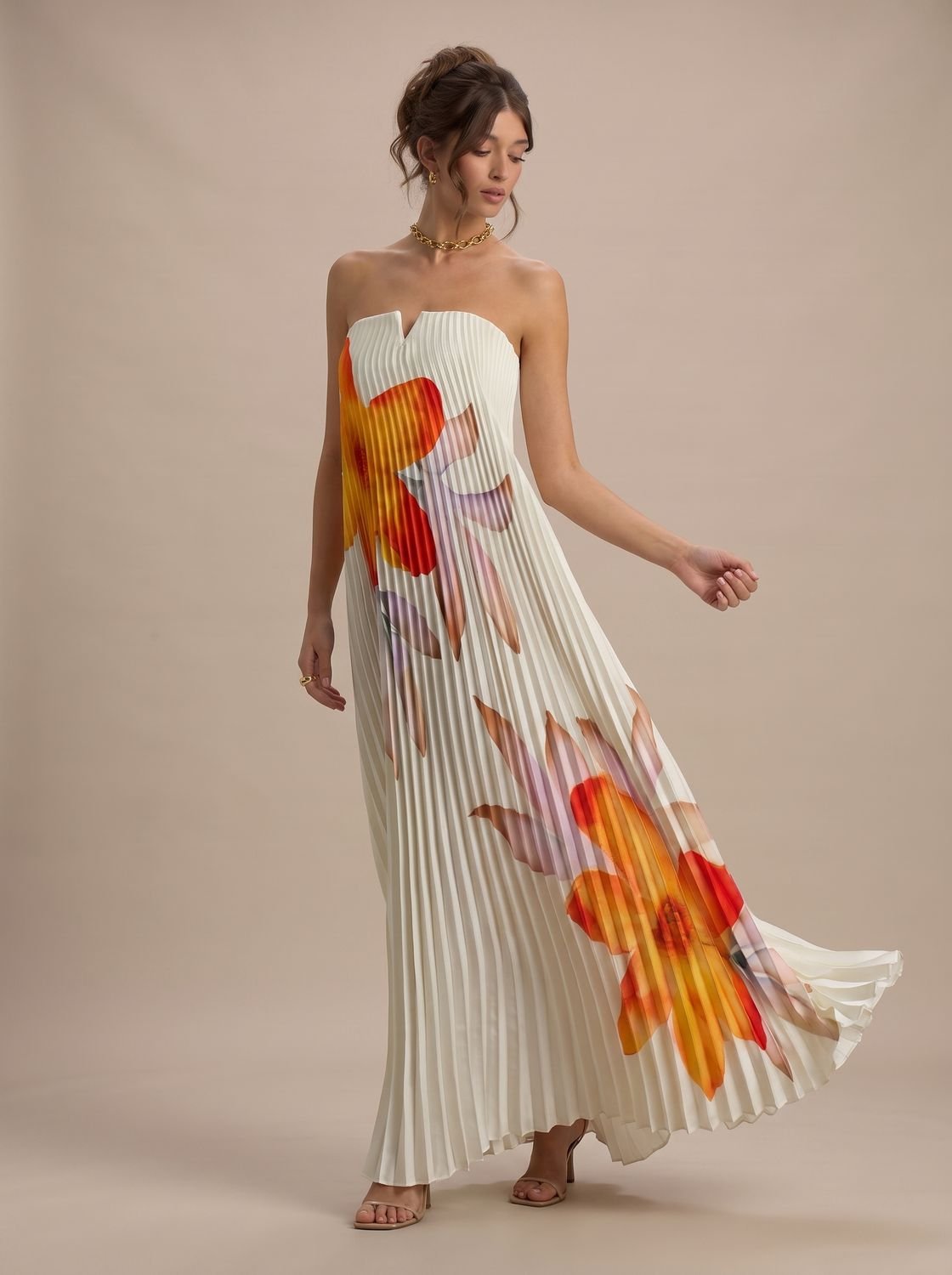 Emma | Women's Strapless Pleated Metallic Sweetheart Maxi Dress