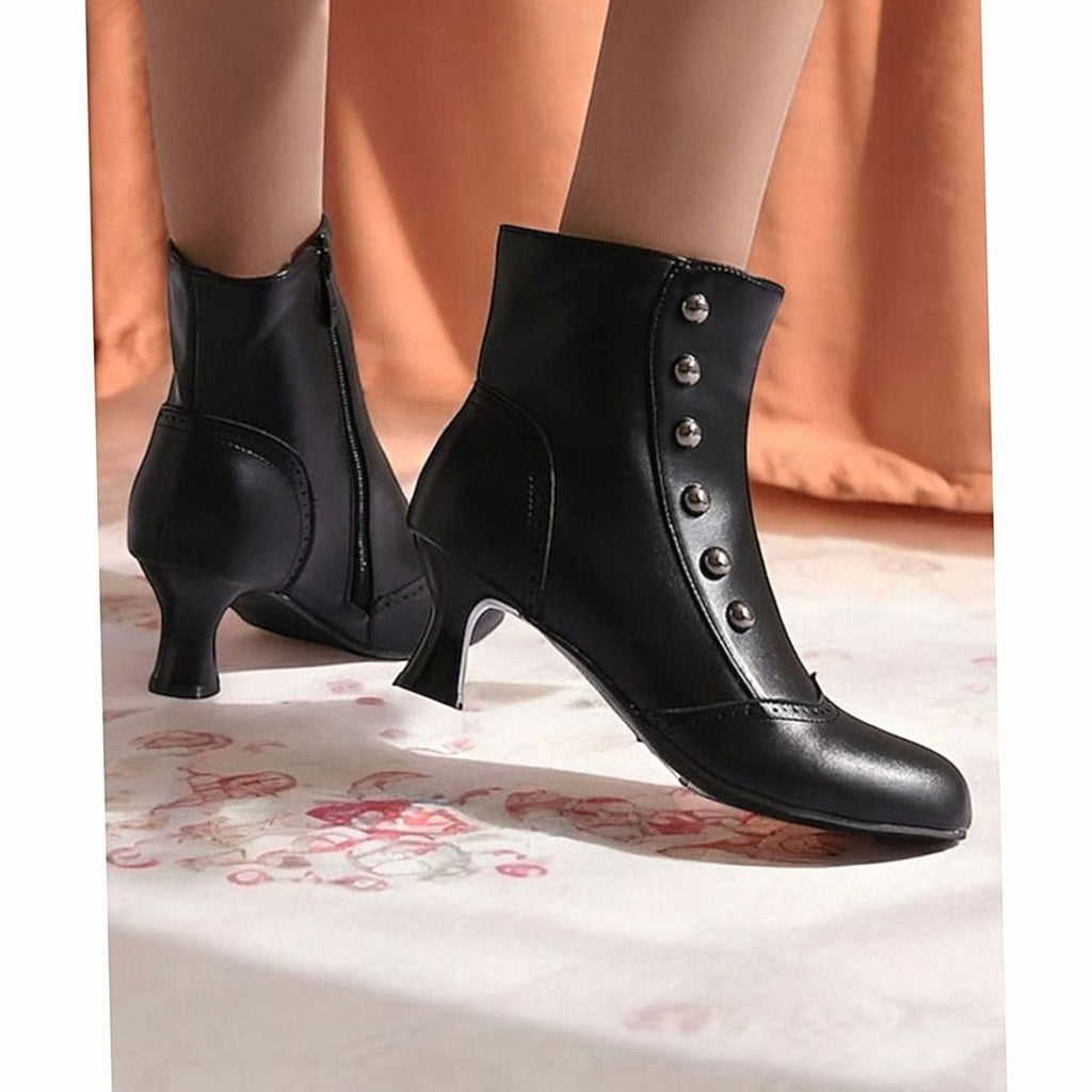 Aria | Women's Two-Tone Vintage Buttoned Spool-Heel Ankle Boots