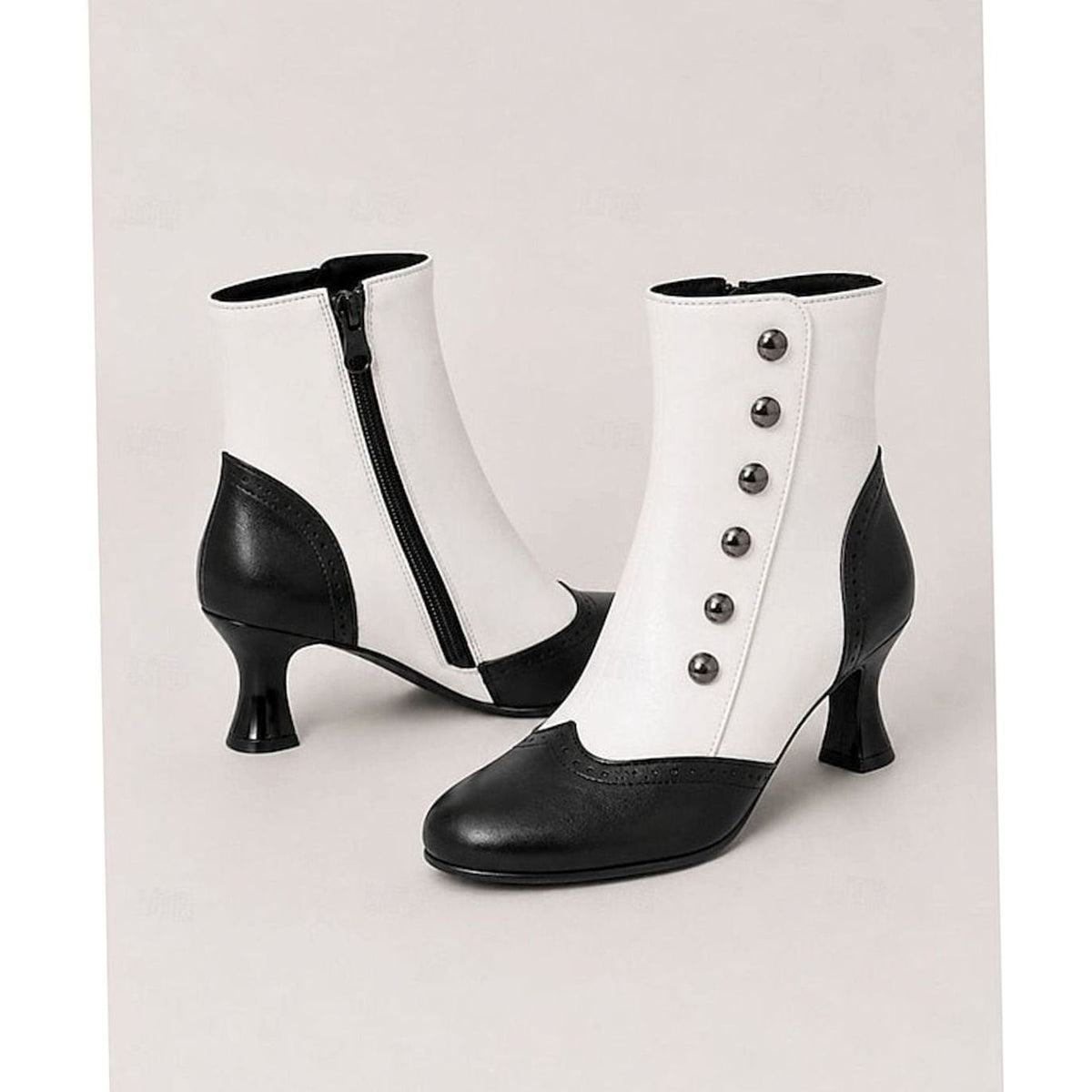 Aria | Women's Two-Tone Vintage Buttoned Spool-Heel Ankle Boots